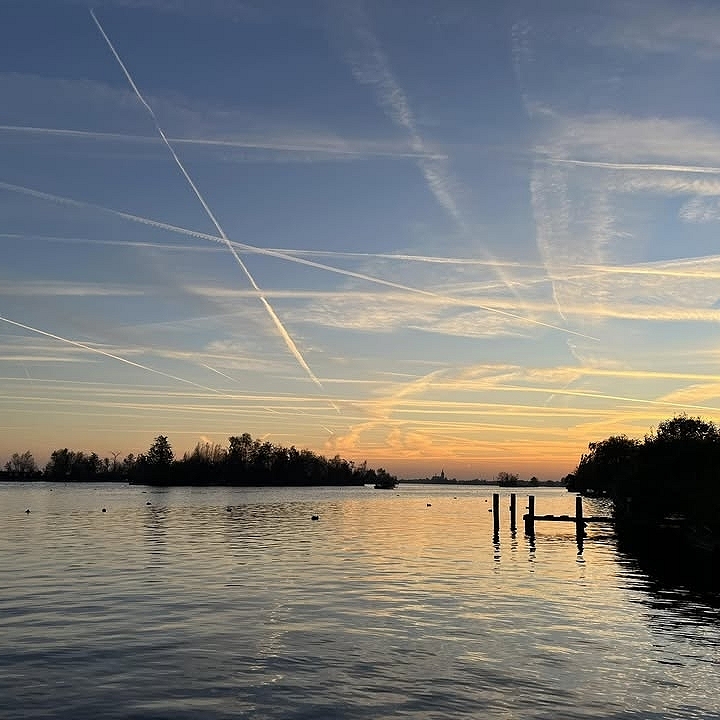 Jachthaven met hotel 