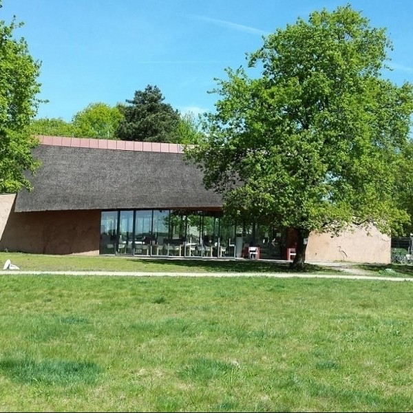 Paviljoen Heidezicht in Bussum verkocht aan SEMS Groep